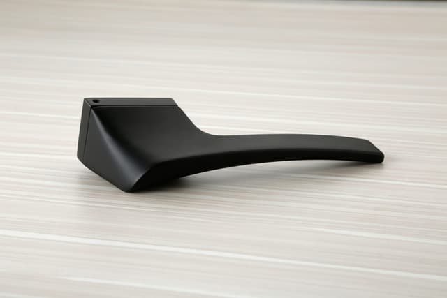 124 handle