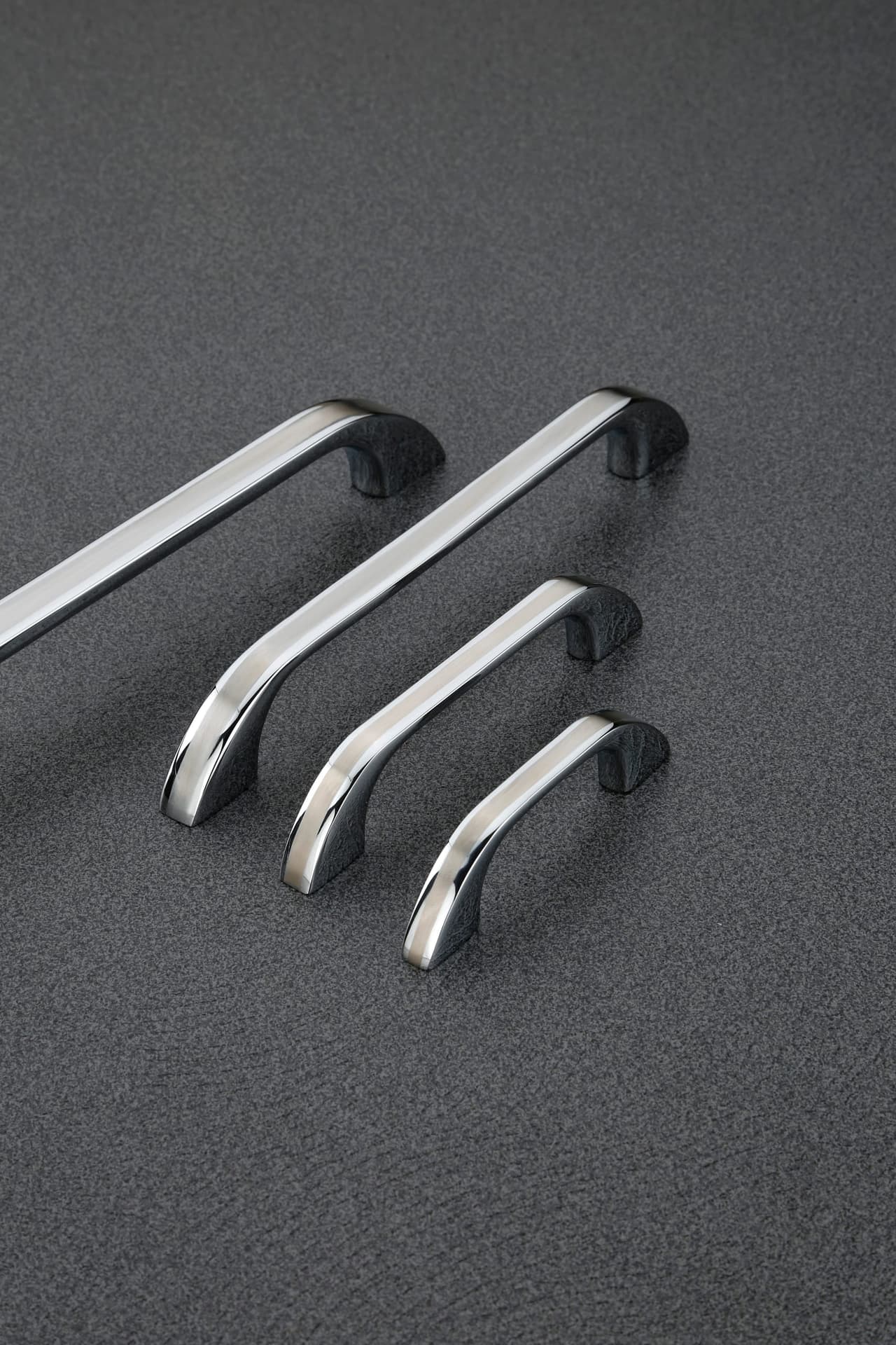 Cabinet Handle 187 — Zinc — Cabinet Handle