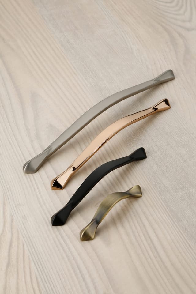 210 cabinet handle