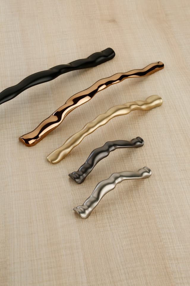 1052 handle