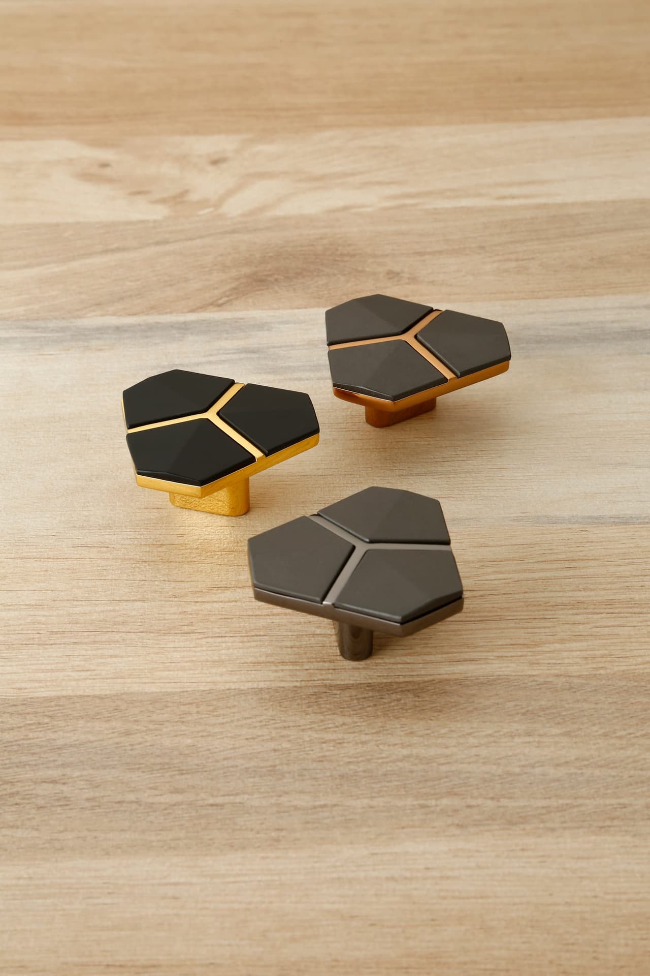 Knob 1529 — Zinc — Knob