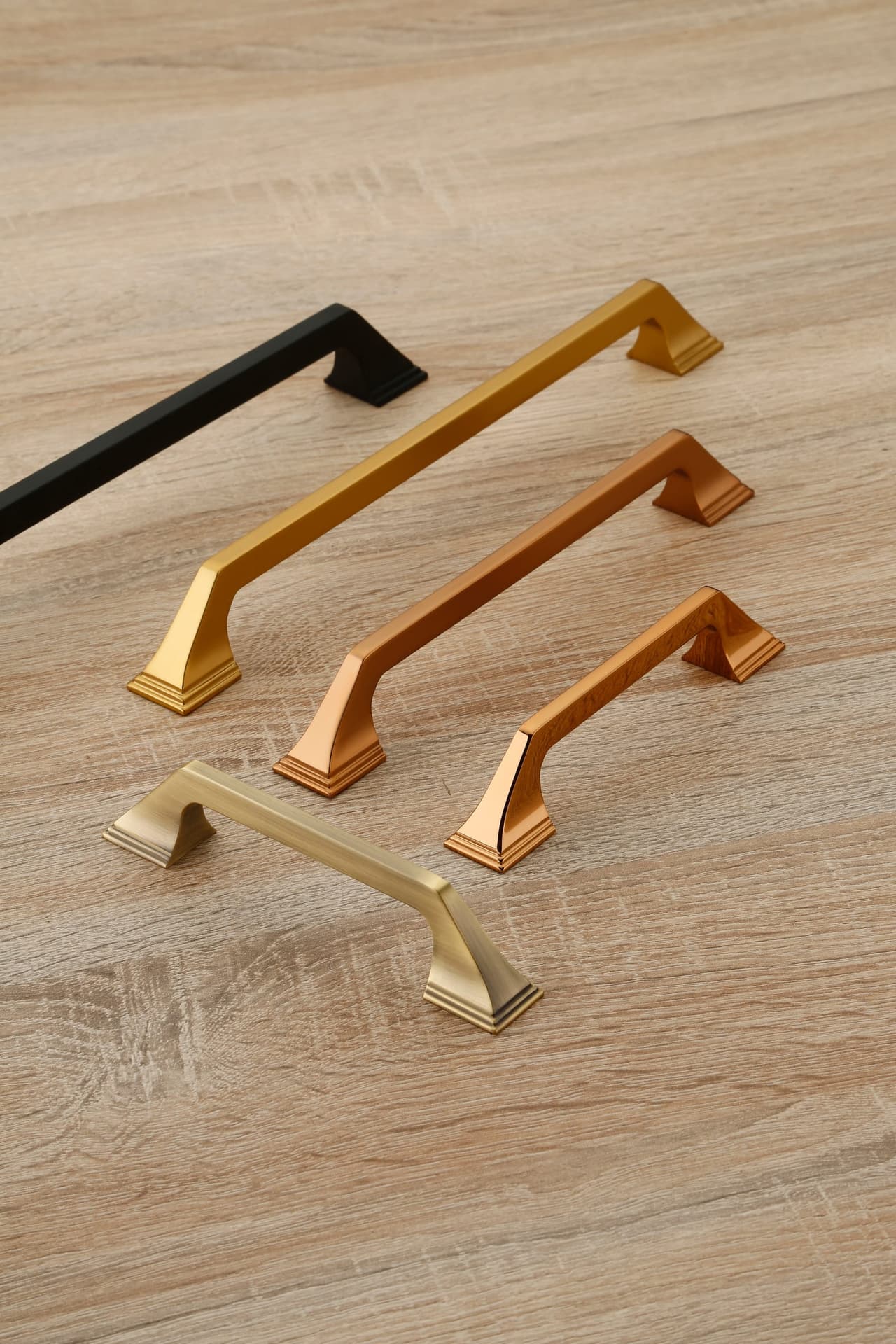 Cabinet Handle 1539 — Zinc — Cabinet Handle