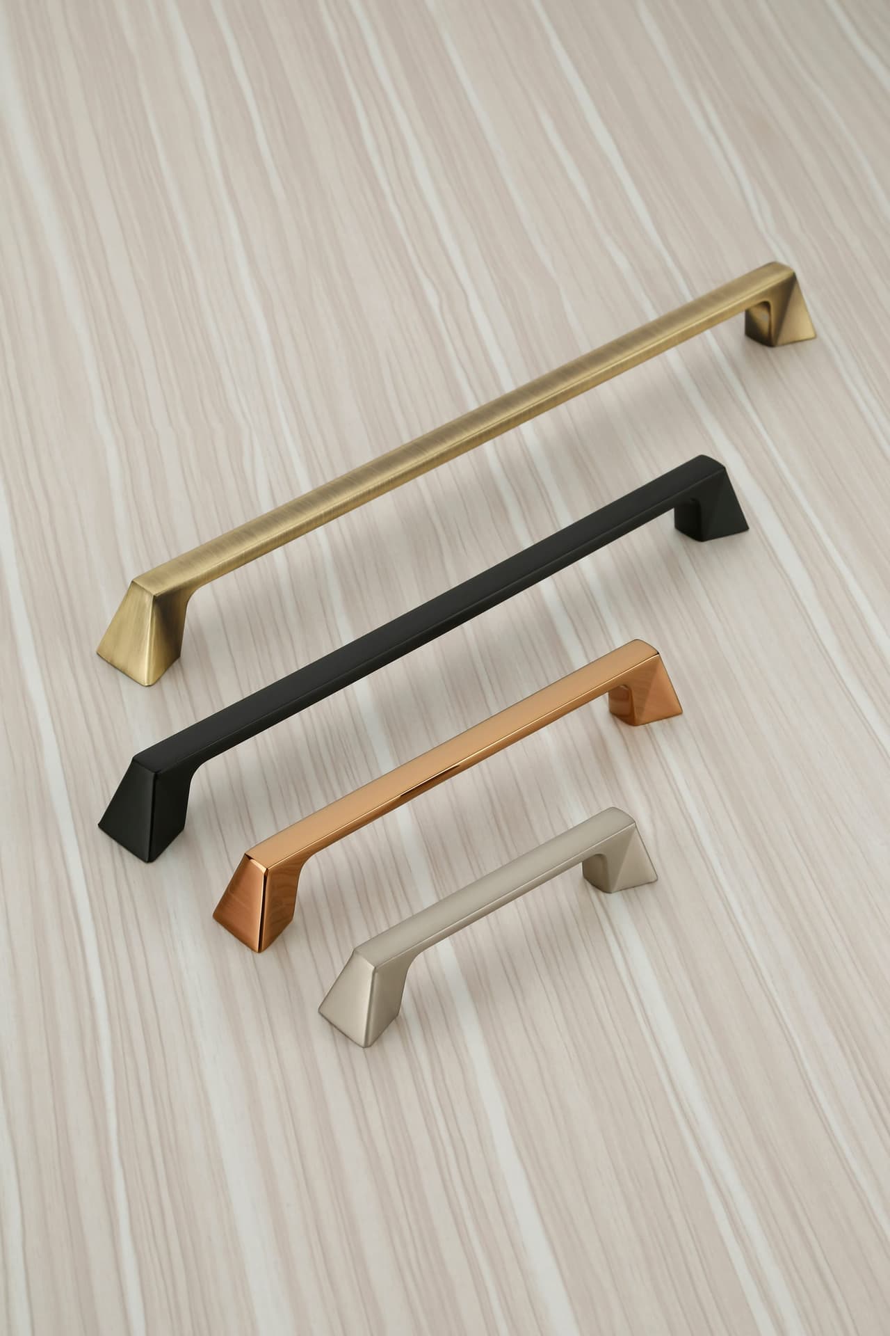 Cabinet Handle 8529 — Zinc — Cabinet Handle