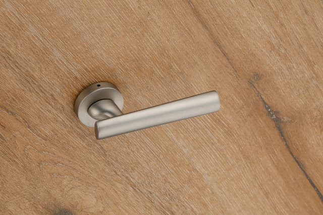 117 handle