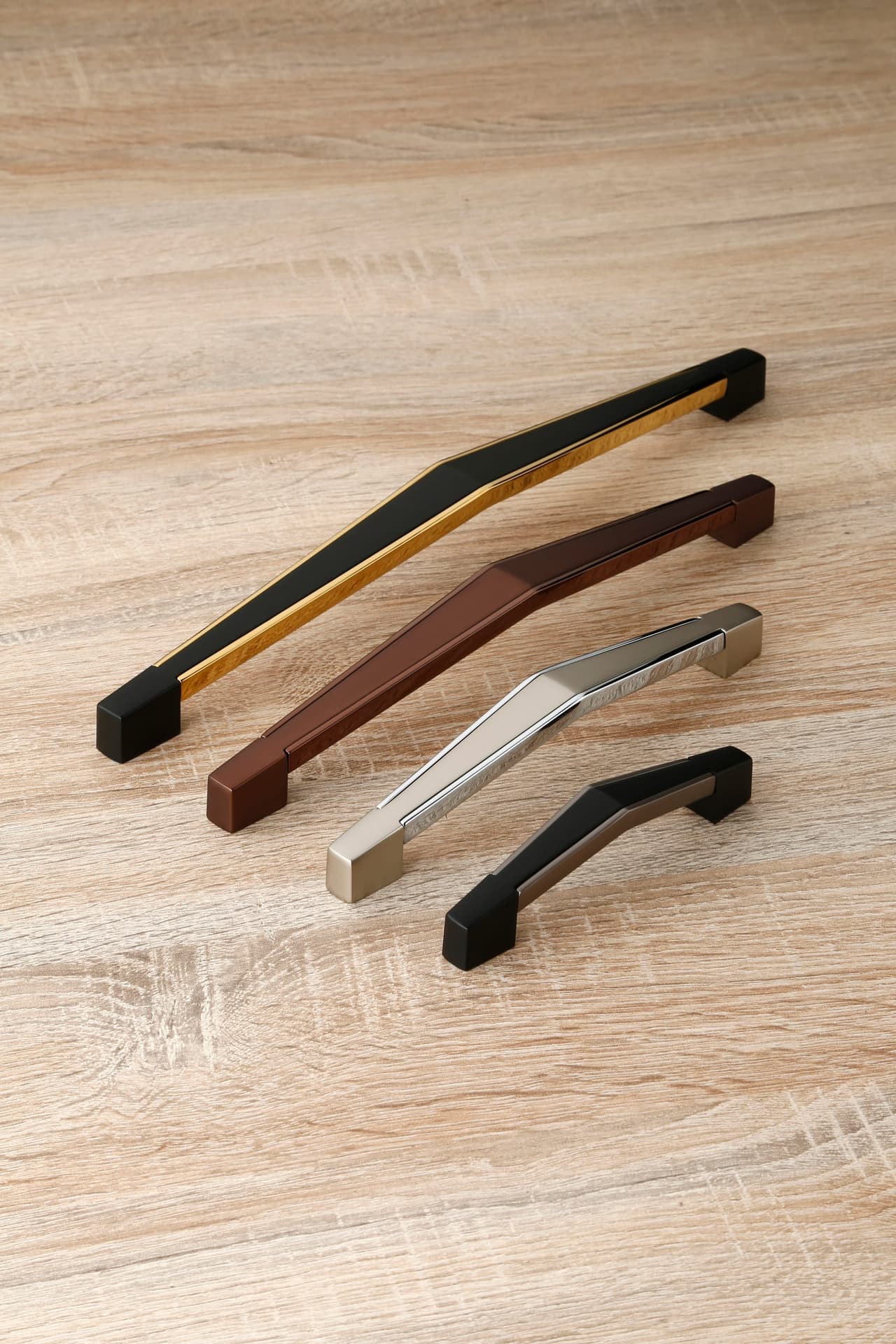 Cabinet Handle D110 — Zinc — Cabinet Handle
