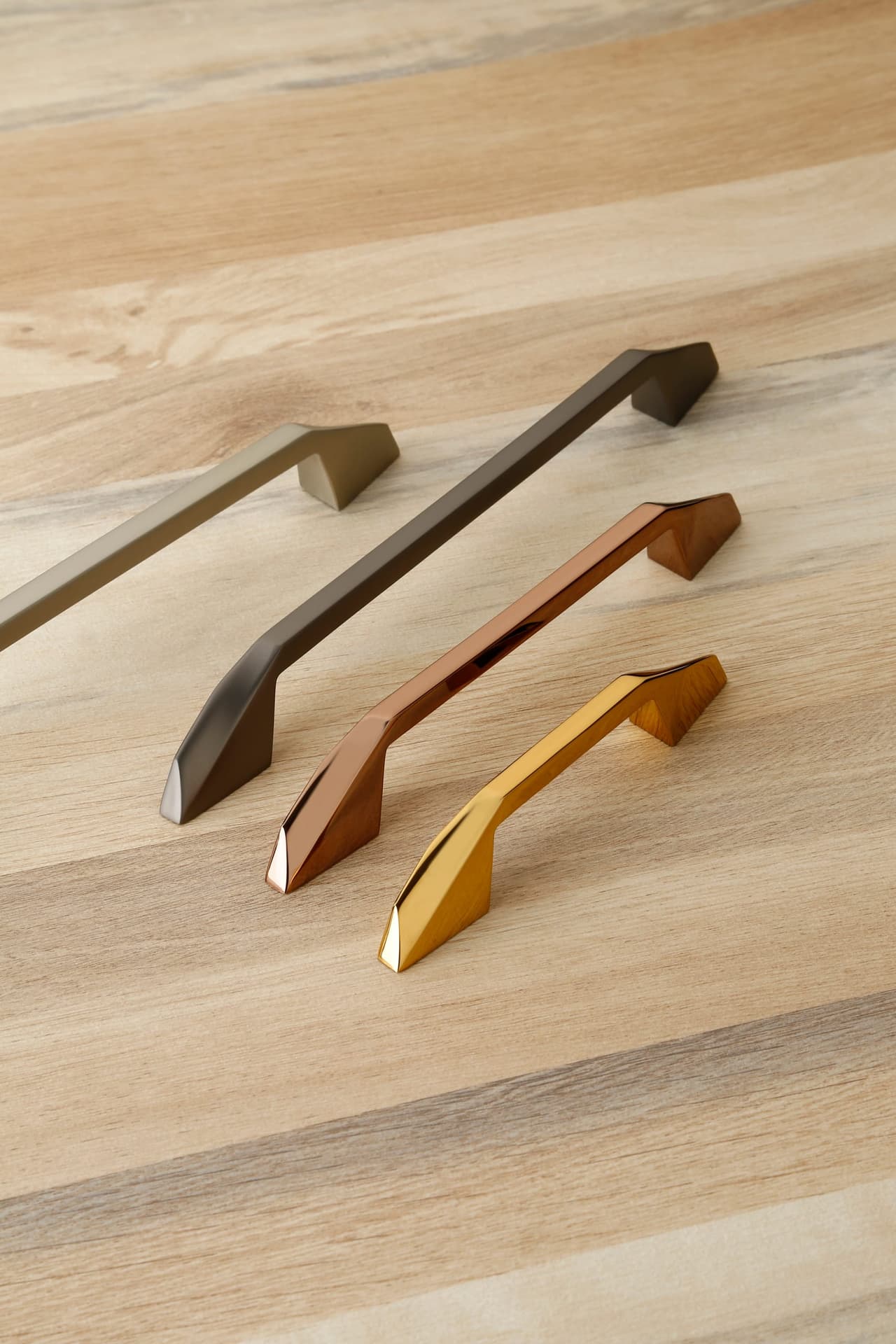Cabinet Handle D118 — Zinc — Cabinet Handle