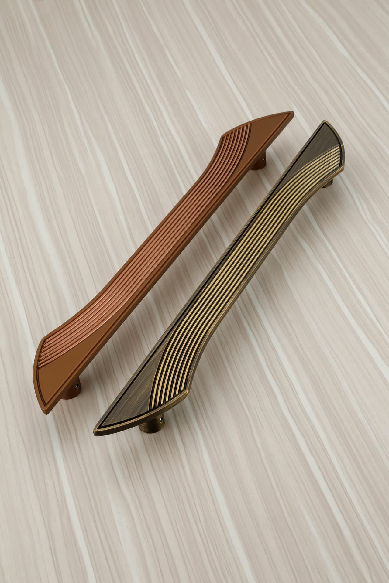 Maindoor Handle BLOSSOM — Brass — Maindoor Handle