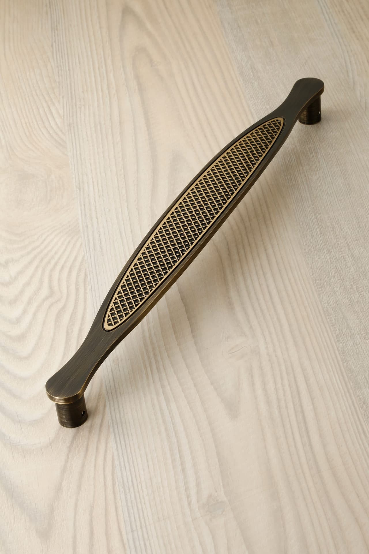 Maindoor Handle PIRANHA — Brass — Maindoor Handle