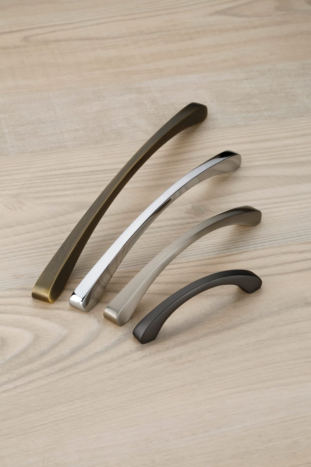 Cabinet Handle 3016 — Brass — Cabinet Handle