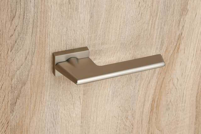 126 handle