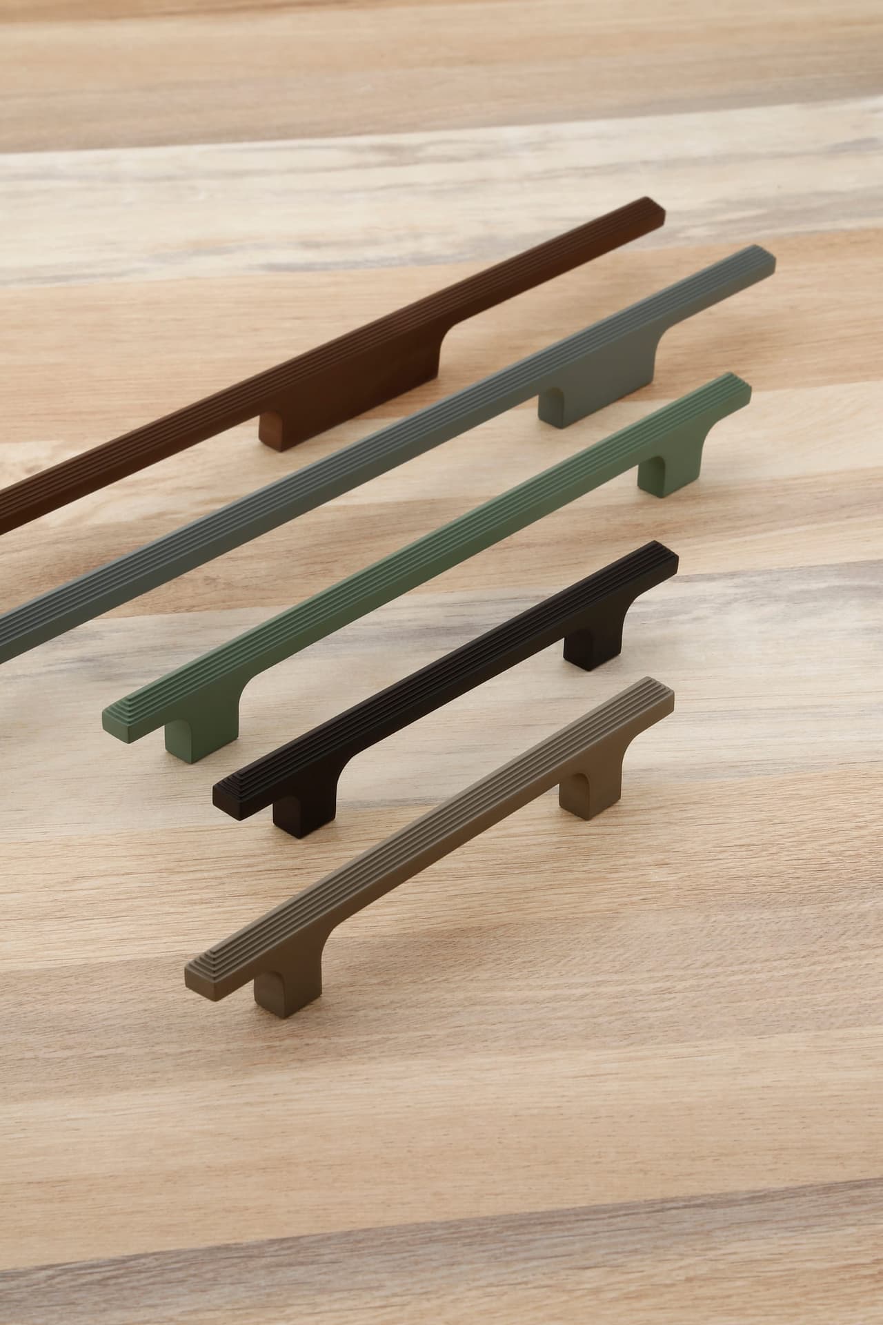 807 Long Handle — Aluminium — Long Handle