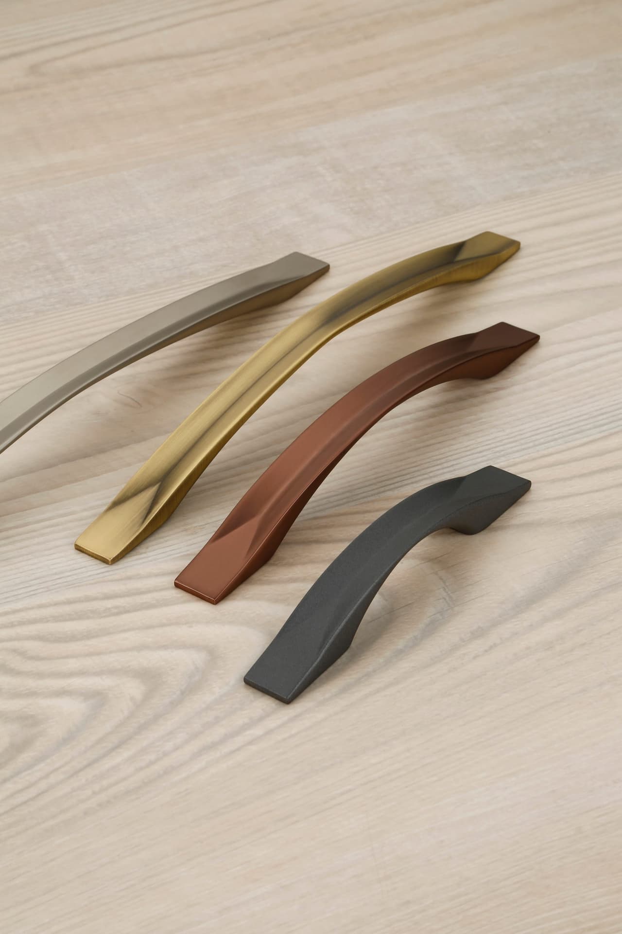 Cabinet Handle 9047 — Zinc — Cabinet Handle