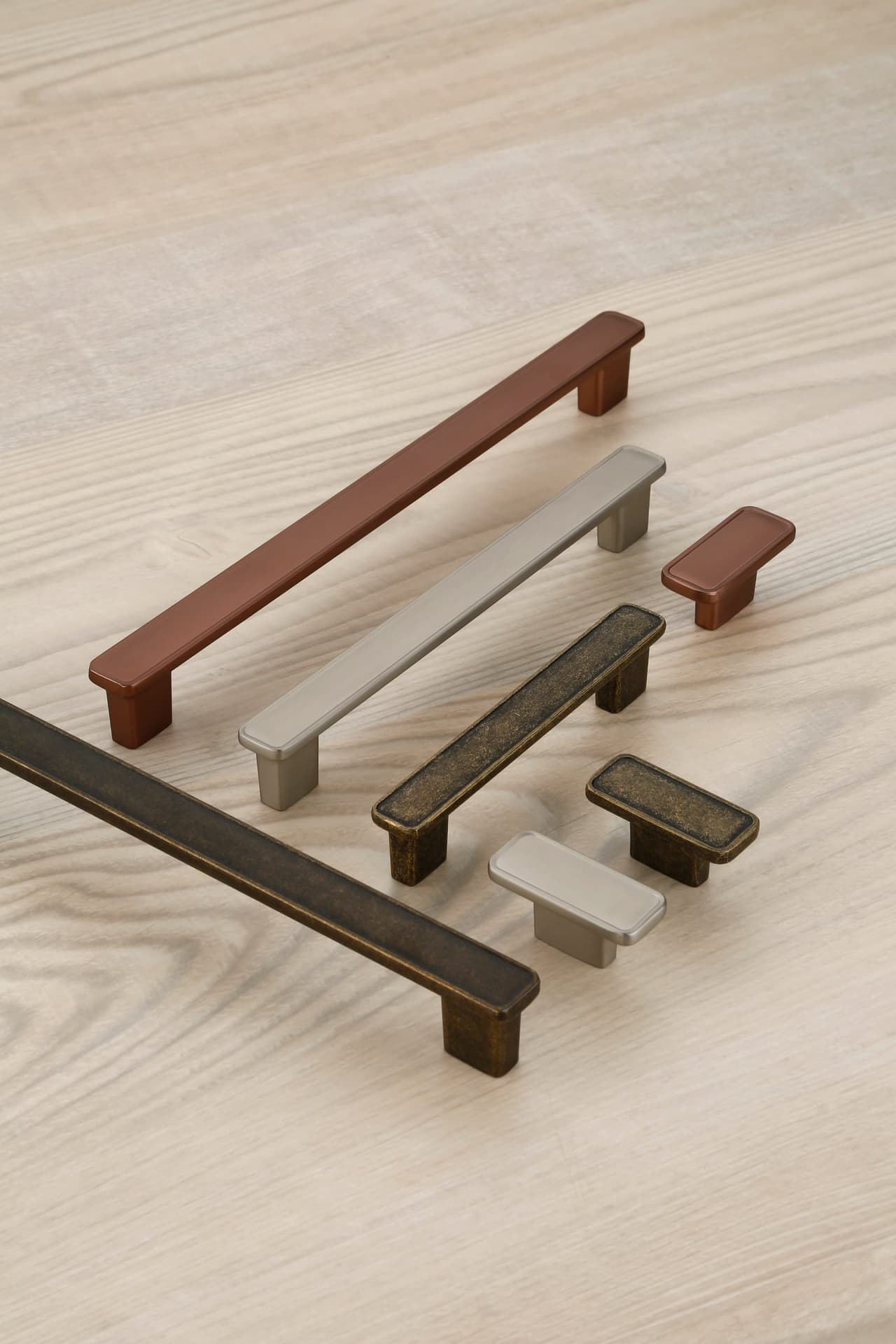 9057 Cabinet Handle — Zinc — Cabinet Handle