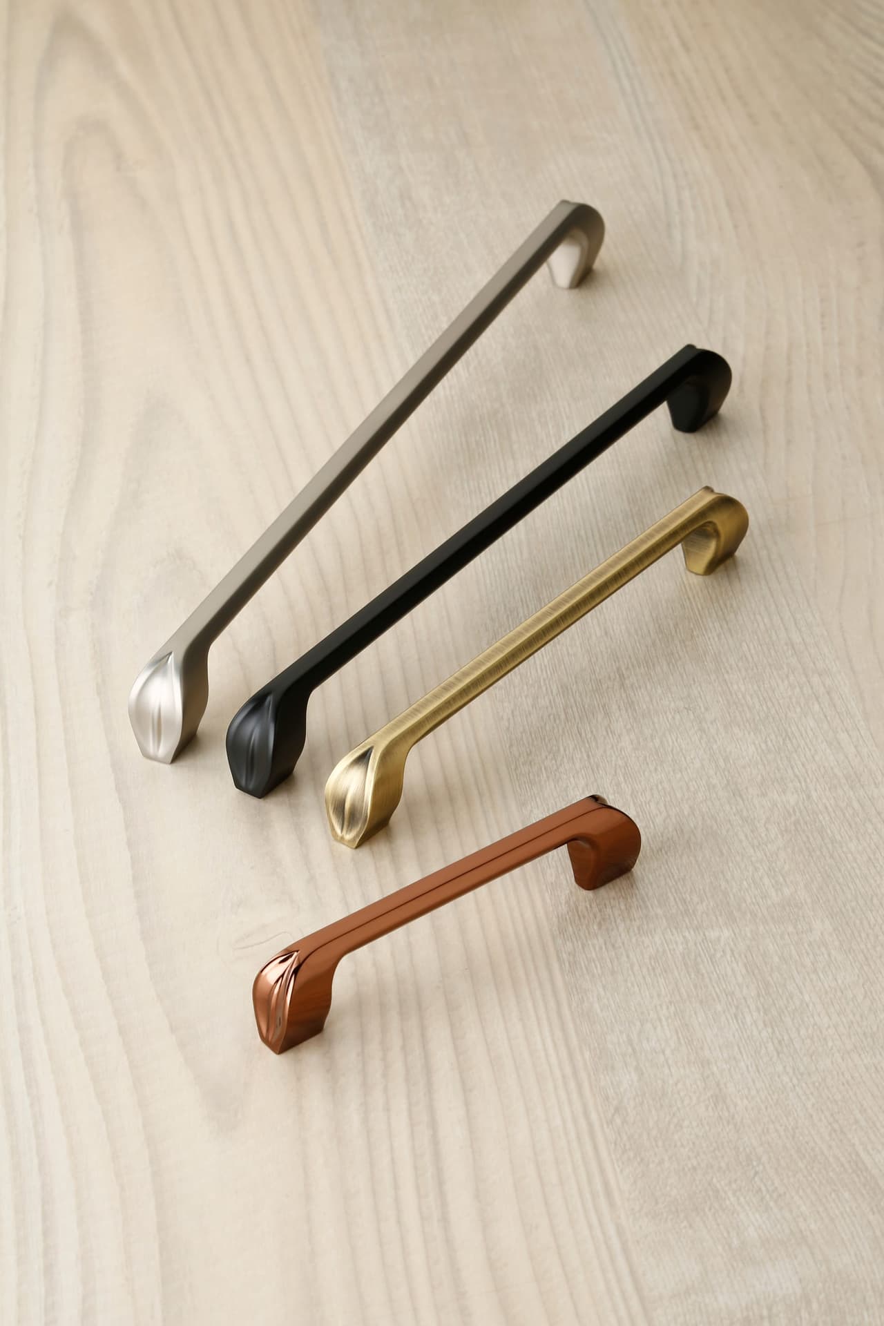 Cabinet Handle 9084 — Zinc — Cabinet Handle