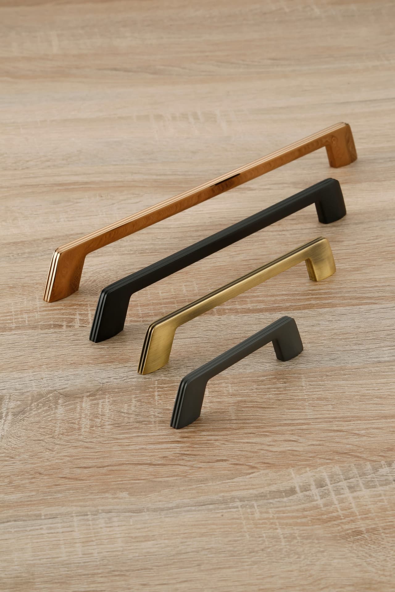 5506 Cabinet Handle — Zinc — Cabinet Handle