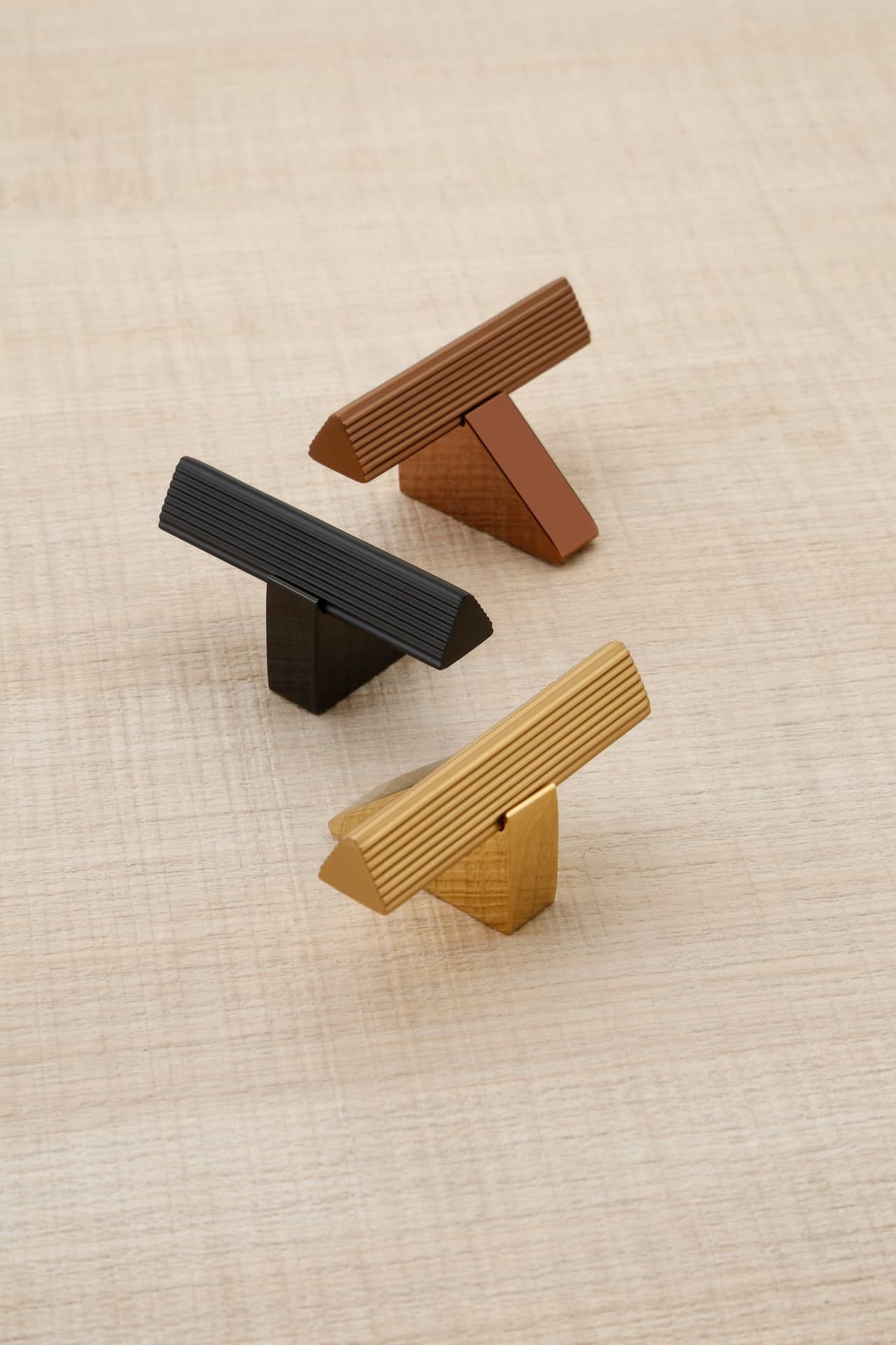 4033 Knob — Brass — Knob