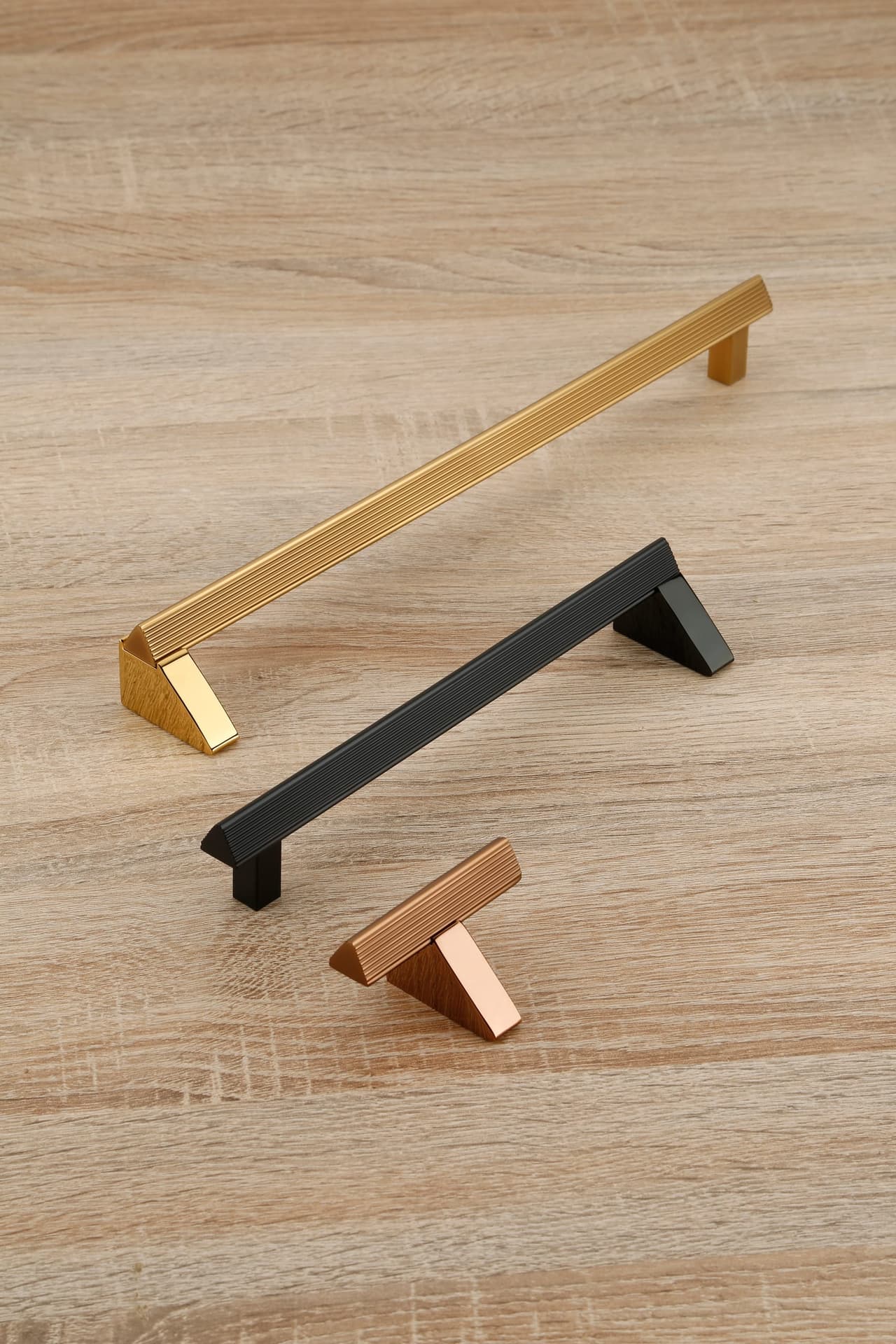 4033 Long Handle — Brass — Long Handle
