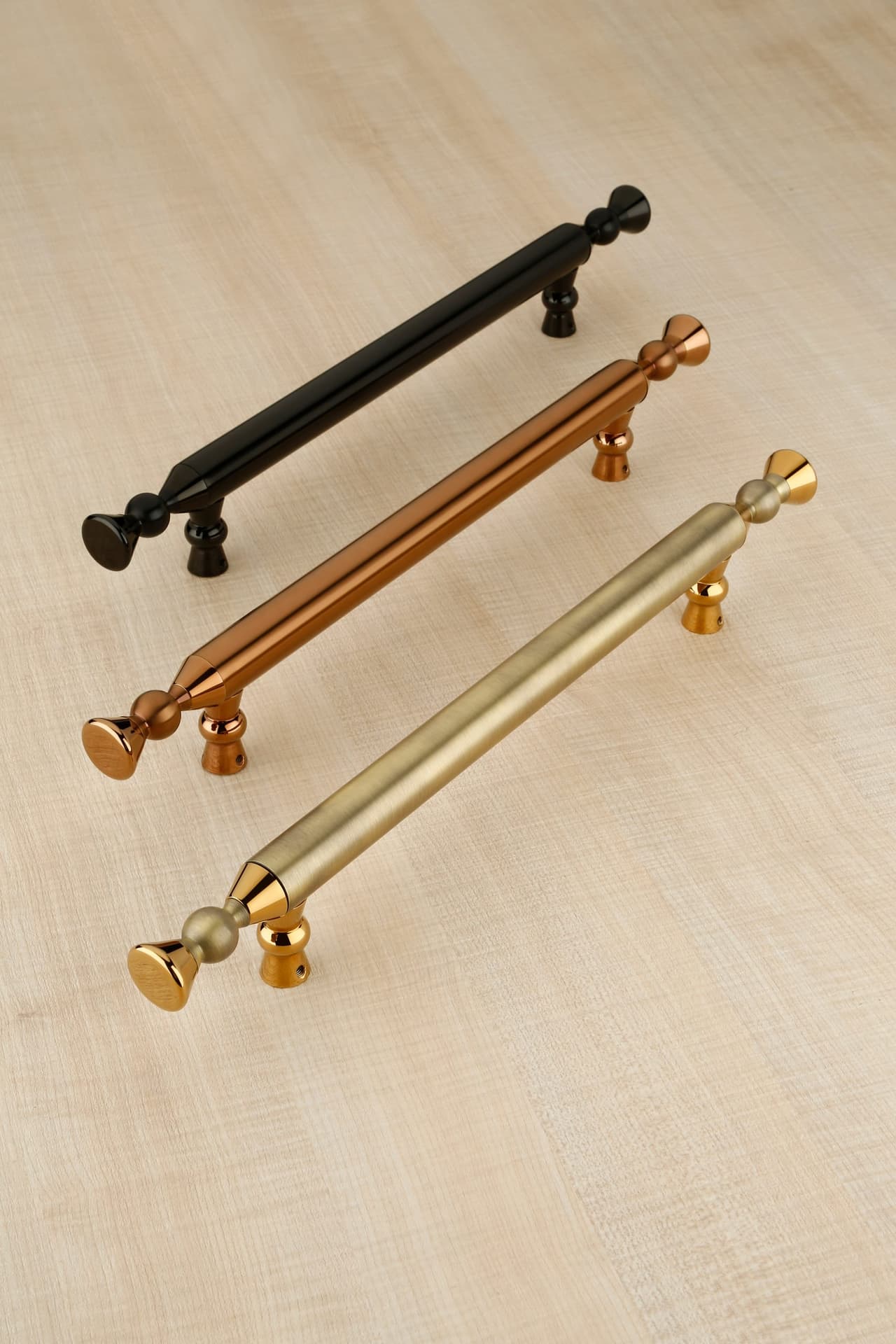 Maindoor Handle 601 — Brass — Maindoor Handle