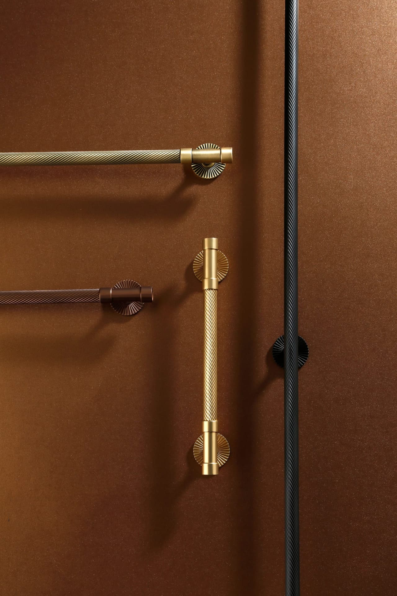 RS CASA NOVA Knob — Brass — Knob