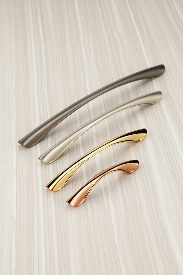 2512 cabinet handle