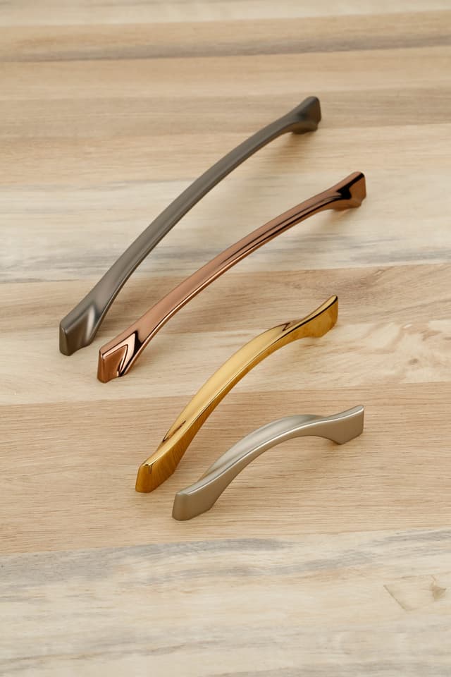 2513 cabinet handle