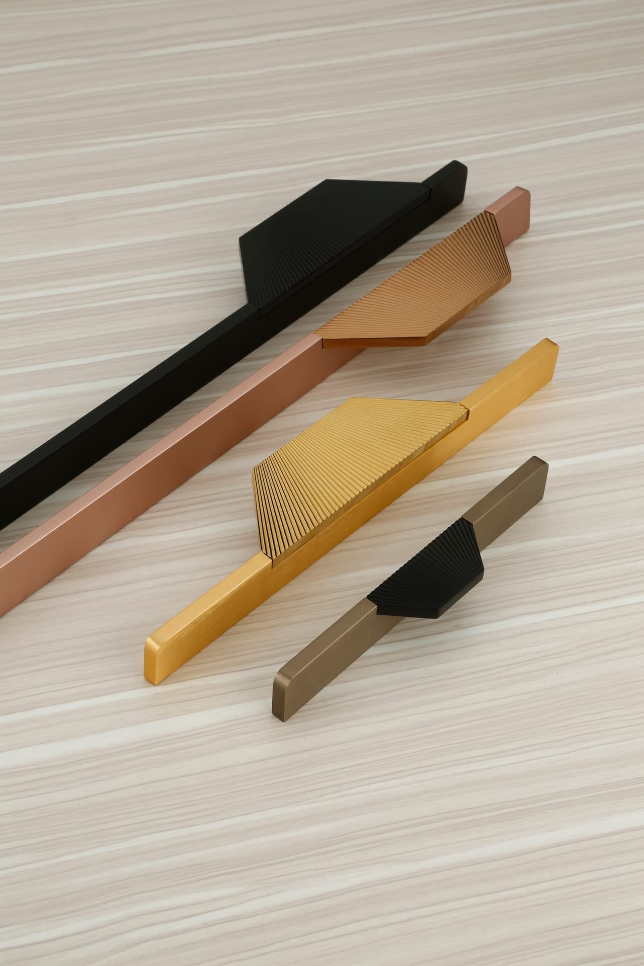 801 — Aluminium — Long Handles